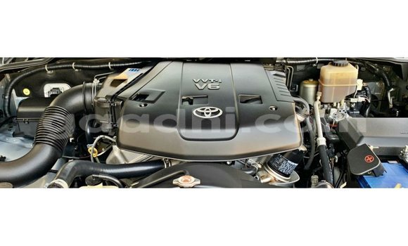 ይግዙ Imported Toyota Land Cruiser ሰማያዊ መኪና በ Import - Dubai በ ሶማሊያ ይግዙ Imported Toyota Land Cruiser ሰማያዊ መኪና በ Import - Dubai በ ሶማሊያ
