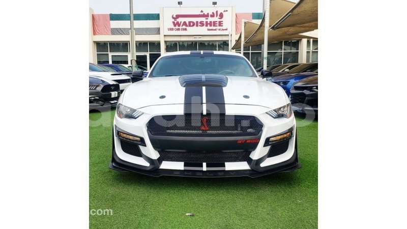 Big with watermark ford mustang somalia import dubai 4804