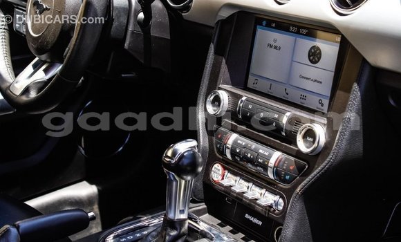 Nunua Imported Ford Mustang Nyekundu Gari ndani ya Import - Dubai nchini Somalia Nunua Imported Ford Mustang Nyekundu Gari ndani ya Import - Dubai nchini Somalia