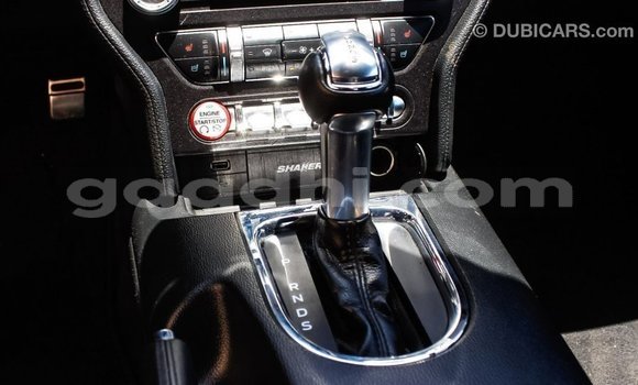 Nunua Imported Ford Mustang Nyekundu Gari ndani ya Import - Dubai nchini Somalia Nunua Imported Ford Mustang Nyekundu Gari ndani ya Import - Dubai nchini Somalia