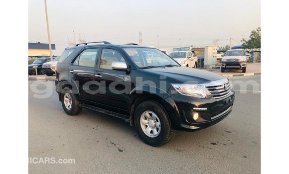 Buy Import Toyota Fortuner Black Car in Import - Dubai in Somalia Buy Import Toyota Fortuner Black Car in Import - Dubai in Somalia
