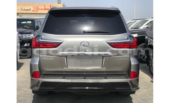 Acheter Import Voiture Lexus LX Autre à Import - Dubai, Somalie Acheter Import Voiture Lexus LX Autre à Import - Dubai, Somalie