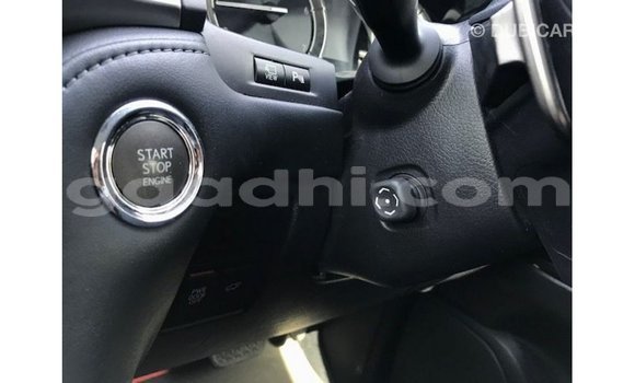 Acheter Import Voiture Lexus LX Autre à Import - Dubai, Somalie Acheter Import Voiture Lexus LX Autre à Import - Dubai, Somalie