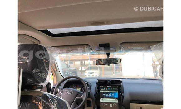 Acheter Import Voiture Toyota Prado Noir à Import - Dubai, Somalie Acheter Import Voiture Toyota Prado Noir à Import - Dubai, Somalie