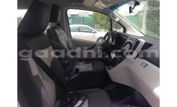 Imported Toyota Hiace White Makiinaa iti Import - Dubai keessatti Somalia keessatti Imported Toyota Hiace White Makiinaa iti Import - Dubai keessatti Somalia keessatti