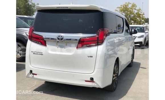 Buy Import Toyota Alphard White Car in Import - Dubai in Somalia Buy Import Toyota Alphard White Car in Import - Dubai in Somalia