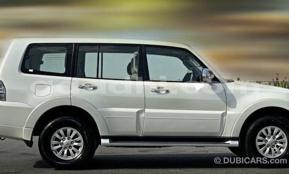 Buy Import Mitsubishi Pajero White Car in Import - Dubai in Somalia Buy Import Mitsubishi Pajero White Car in Import - Dubai in Somalia