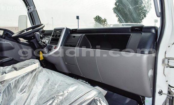 Acheter Import Utilitaire Mitsubishi L400 Blanc à Import - Dubai, Somalie Acheter Import Utilitaire Mitsubishi L400 Blanc à Import - Dubai, Somalie