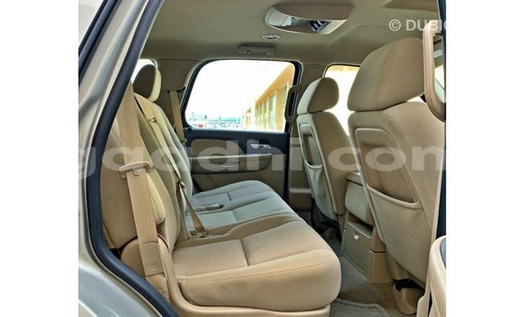 Nunua Imported Chevrolet Tahoe Nyingine Gari ndani ya Import - Dubai nchini Somalia Nunua Imported Chevrolet Tahoe Nyingine Gari ndani ya Import - Dubai nchini Somalia