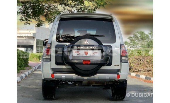 Buy Import Mitsubishi Pajero White Car in Import - Dubai in Somalia Buy Import Mitsubishi Pajero White Car in Import - Dubai in Somalia