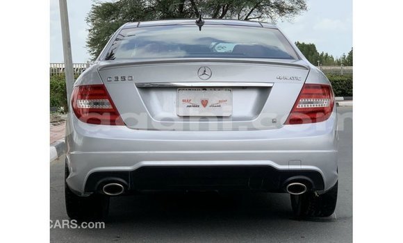 Buy Import Mercedes-Benz 190 Other Car in Import - Dubai in Somalia Buy Import Mercedes-Benz 190 Other Car in Import - Dubai in Somalia