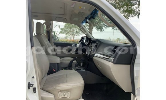 Buy Import Mitsubishi Pajero White Car in Import - Dubai in Somalia Buy Import Mitsubishi Pajero White Car in Import - Dubai in Somalia