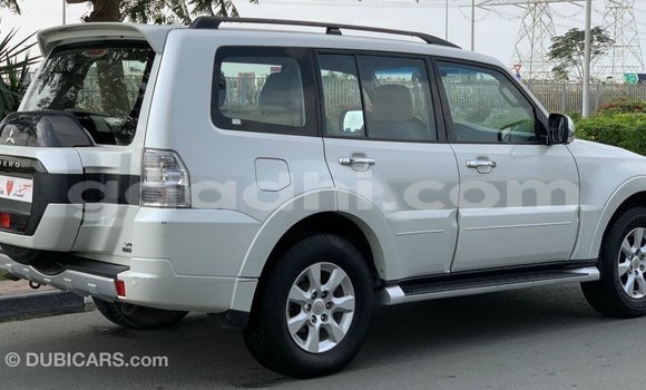 Buy Import Mitsubishi Pajero White Car in Import - Dubai in Somalia Buy Import Mitsubishi Pajero White Car in Import - Dubai in Somalia