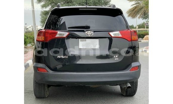 Acheter Import Utilitaire Toyota HiAce Noir à Import - Dubai, Somalie Acheter Import Utilitaire Toyota HiAce Noir à Import - Dubai, Somalie