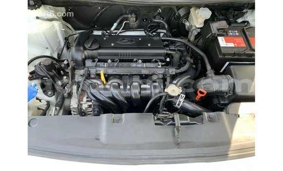 Buy Import Hyundai Accent White Car in Import - Dubai in Somalia Buy Import Hyundai Accent White Car in Import - Dubai in Somalia