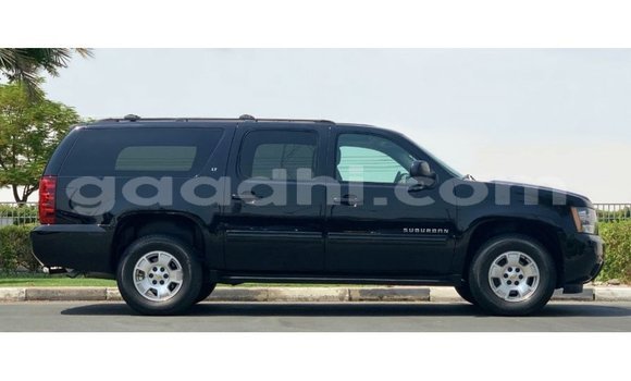 Nunua Imported Chevrolet Suburban Nyeusi Gari ndani ya Import - Dubai nchini Somalia Nunua Imported Chevrolet Suburban Nyeusi Gari ndani ya Import - Dubai nchini Somalia
