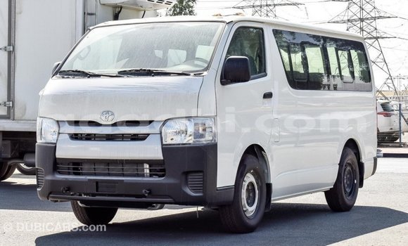 اشتري Imported Toyota Hiace أبيض سيارة في Import - Dubai في الصومال اشتري Imported Toyota Hiace أبيض سيارة في Import - Dubai في الصومال