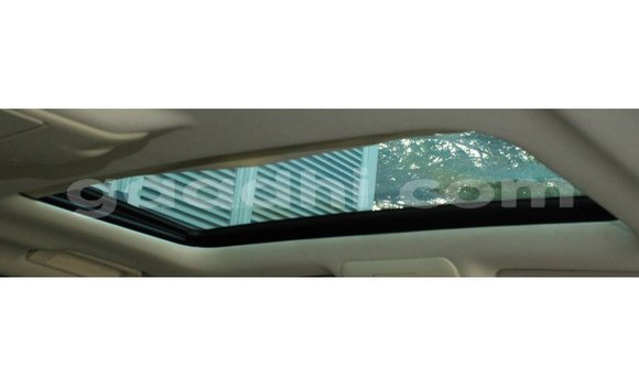 Buy Import Land Rover Range Rover Black Car in Import - Dubai in Somalia Buy Import Land Rover Range Rover Black Car in Import - Dubai in Somalia