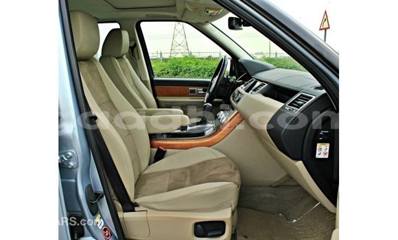 Buy Import Land Rover Range Rover Blue Car in Import - Dubai in Somalia Buy Import Land Rover Range Rover Blue Car in Import - Dubai in Somalia