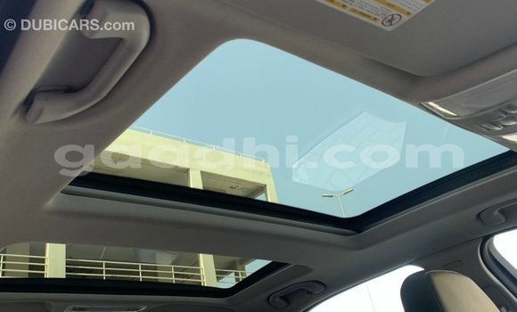 اشتري Imported Mercedes-Benz 200 أزرق سيارة في Import - Dubai في الصومال اشتري Imported Mercedes-Benz 200 أزرق سيارة في Import - Dubai في الصومال