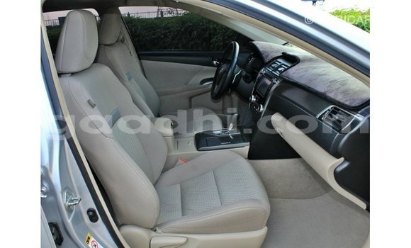 اشتري Imported Toyota Aurion آخر سيارة في Import - Dubai في الصومال اشتري Imported Toyota Aurion آخر سيارة في Import - Dubai في الصومال