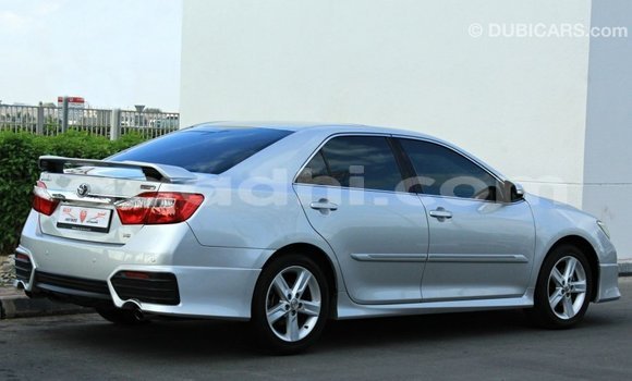 اشتري Imported Toyota Aurion آخر سيارة في Import - Dubai في الصومال اشتري Imported Toyota Aurion آخر سيارة في Import - Dubai في الصومال
