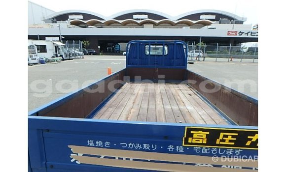 Buy Import Toyota HiAce Blue Truck in Import - Dubai in Somalia Buy Import Toyota HiAce Blue Truck in Import - Dubai in Somalia