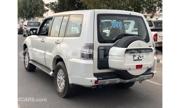 Buy Import Mitsubishi Pajero White Car in Import - Dubai in Somalia Buy Import Mitsubishi Pajero White Car in Import - Dubai in Somalia