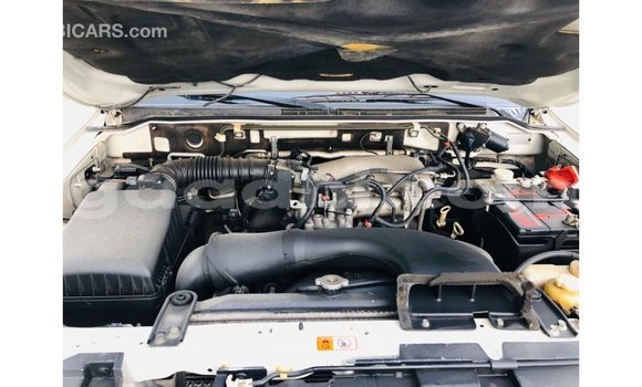 Buy Import Mitsubishi Pajero White Car in Import - Dubai in Somalia Buy Import Mitsubishi Pajero White Car in Import - Dubai in Somalia