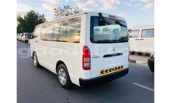 Buy Import Toyota Hiace White Car in Import - Dubai in Somalia Buy Import Toyota Hiace White Car in Import - Dubai in Somalia