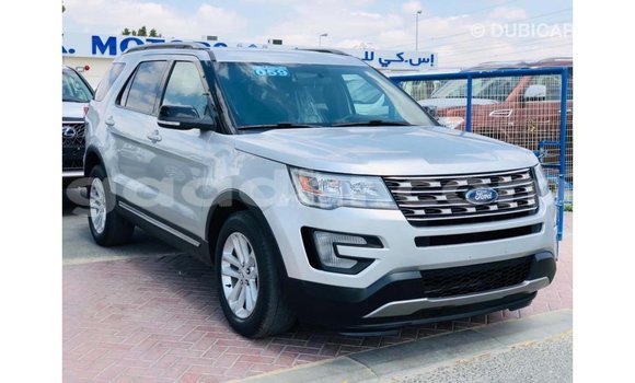اشتري Imported Ford Explorer آخر سيارة في Import - Dubai في الصومال اشتري Imported Ford Explorer آخر سيارة في Import - Dubai في الصومال