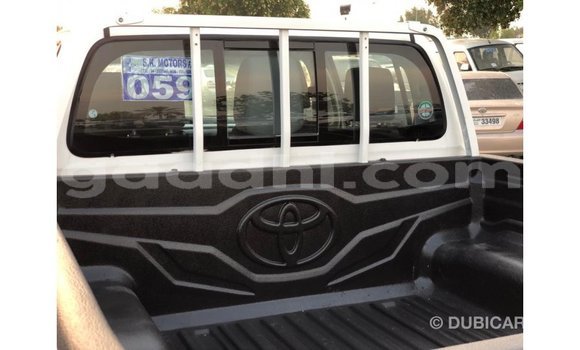 Buy Import Toyota Hilux White Car in Import - Dubai in Somalia Buy Import Toyota Hilux White Car in Import - Dubai in Somalia