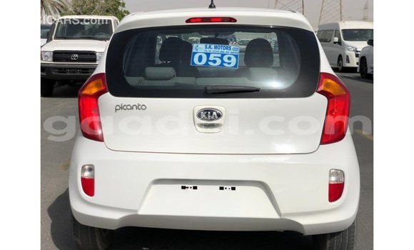 Acheter Import Voiture Kia Picanto Blanc à Import - Dubai, Somalie Acheter Import Voiture Kia Picanto Blanc à Import - Dubai, Somalie