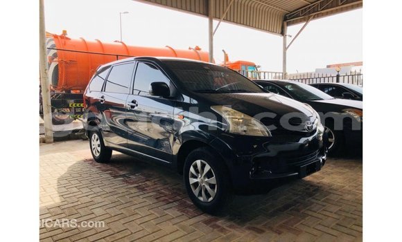Nunua Imported Toyota Avanza Nyeusi Gari ndani ya Import - Dubai nchini Somalia Nunua Imported Toyota Avanza Nyeusi Gari ndani ya Import - Dubai nchini Somalia