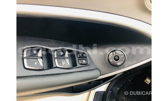 اشتري Imported Hyundai Santa Fe آخر سيارة في Import - Dubai في الصومال اشتري Imported Hyundai Santa Fe آخر سيارة في Import - Dubai في الصومال