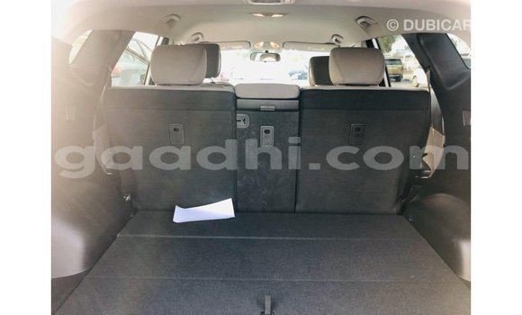 اشتري Imported Hyundai Santa Fe آخر سيارة في Import - Dubai في الصومال اشتري Imported Hyundai Santa Fe آخر سيارة في Import - Dubai في الصومال