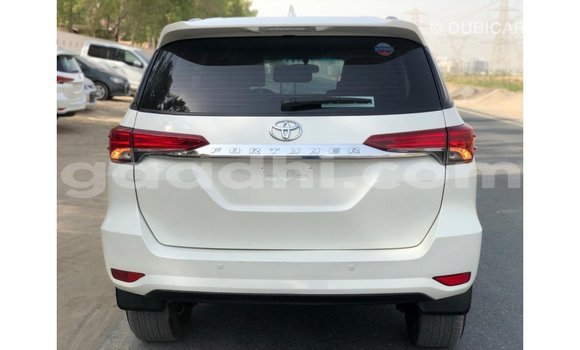 Buy Import Toyota Fortuner White Car in Import - Dubai in Somalia Buy Import Toyota Fortuner White Car in Import - Dubai in Somalia