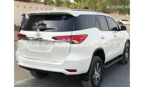 Buy Import Toyota Fortuner White Car in Import - Dubai in Somalia Buy Import Toyota Fortuner White Car in Import - Dubai in Somalia