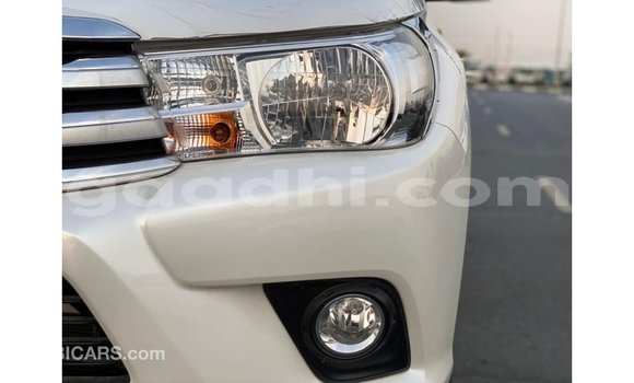 Buy Import Toyota Hilux White Car in Import - Dubai in Somalia Buy Import Toyota Hilux White Car in Import - Dubai in Somalia