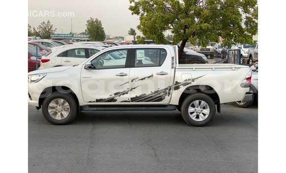 Buy Import Toyota Hilux White Car in Import - Dubai in Somalia Buy Import Toyota Hilux White Car in Import - Dubai in Somalia