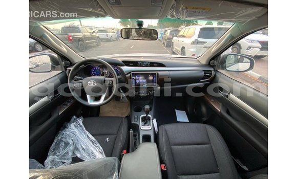 Buy Import Toyota Hilux White Car in Import - Dubai in Somalia Buy Import Toyota Hilux White Car in Import - Dubai in Somalia