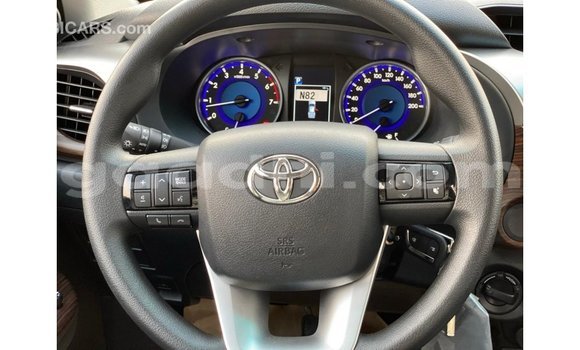Buy Import Toyota Hilux White Car in Import - Dubai in Somalia Buy Import Toyota Hilux White Car in Import - Dubai in Somalia