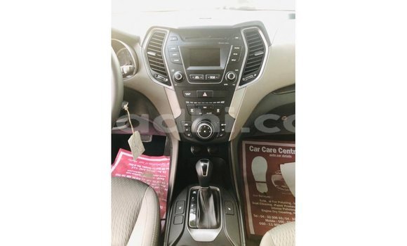 اشتري Imported Hyundai Santa Fe أسود سيارة في Import - Dubai في الصومال اشتري Imported Hyundai Santa Fe أسود سيارة في Import - Dubai في الصومال