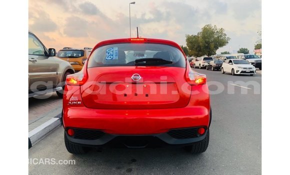 Acheter Import Voiture Nissan Juke Rouge à Import - Dubai, Somalie Acheter Import Voiture Nissan Juke Rouge à Import - Dubai, Somalie