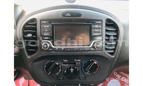 Acheter Import Voiture Nissan Juke Rouge à Import - Dubai, Somalie Acheter Import Voiture Nissan Juke Rouge à Import - Dubai, Somalie