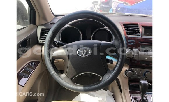 Buy Import Toyota Highlander Other Car in Import - Dubai in Somalia Buy Import Toyota Highlander Other Car in Import - Dubai in Somalia