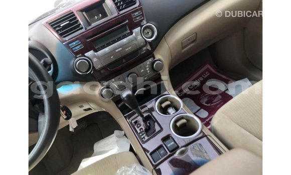 Buy Import Toyota Highlander Other Car in Import - Dubai in Somalia Buy Import Toyota Highlander Other Car in Import - Dubai in Somalia