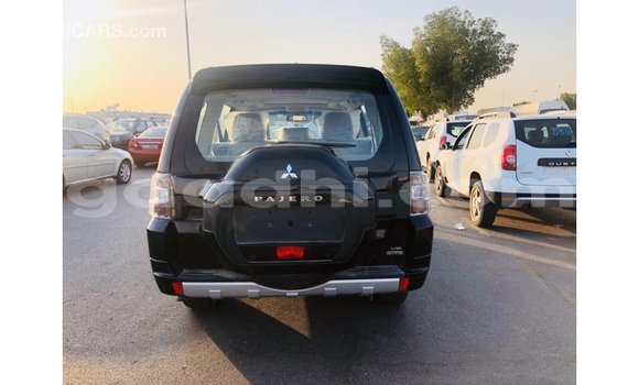 Buy Import Mitsubishi Pajero Black Car in Import - Dubai in Somalia Buy Import Mitsubishi Pajero Black Car in Import - Dubai in Somalia