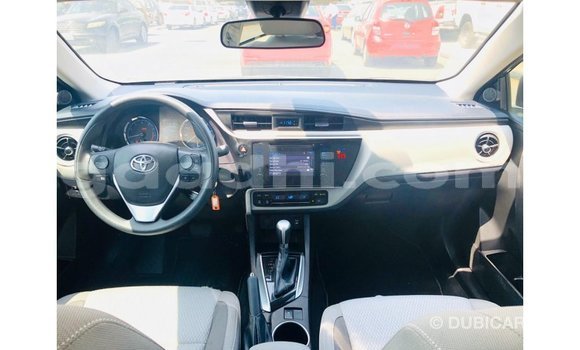 اشتري Imported Toyota Corolla آخر سيارة في Import - Dubai في الصومال اشتري Imported Toyota Corolla آخر سيارة في Import - Dubai في الصومال