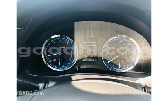 اشتري Imported Toyota Corolla آخر سيارة في Import - Dubai في الصومال اشتري Imported Toyota Corolla آخر سيارة في Import - Dubai في الصومال